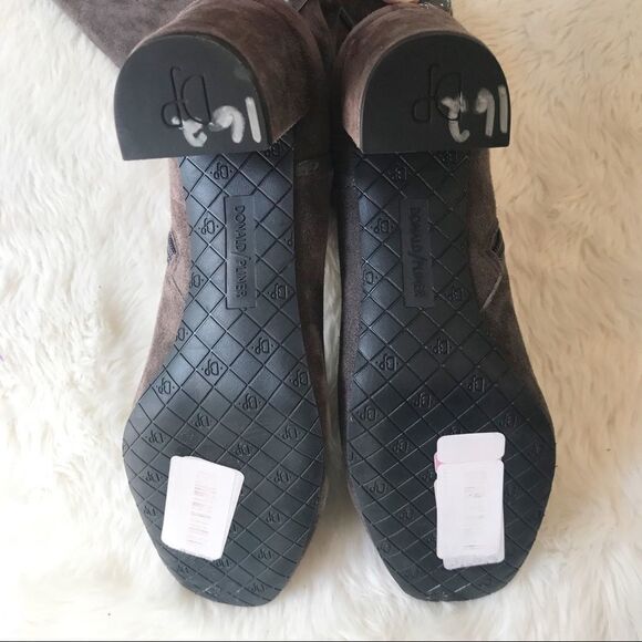 DONALD PLINER Suede Knee High Boot Chunky Heel‎ Round Toe Taupe Gray Size 6.5 - Picture 13 of 14